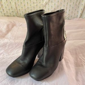 Tory Burch Leather Ankle Booties